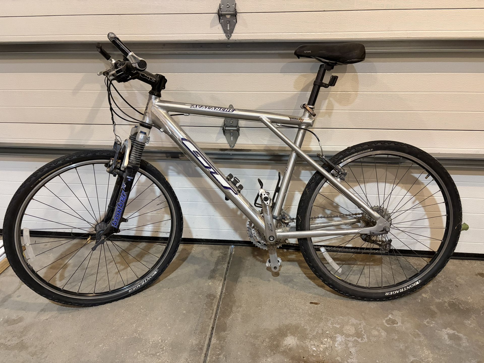GT Avalanche Mountain bike 