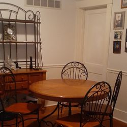 Kitchen Dinner Table With Chairs 