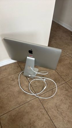 Apple 27-inch LED Cinema Display computer