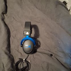 Gaming headphones