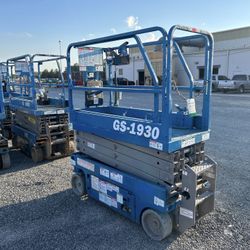 2017 Genie GS1930 Scissor Lift