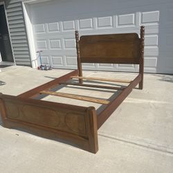 FULL SIZE SOLID WOOD BED FRAME