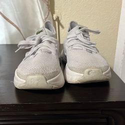 Lacoste Sneaker Size 6 Woman