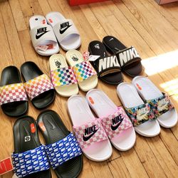 Nike SLIDES