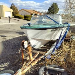 V Haul Fishing Boat With Trailer 