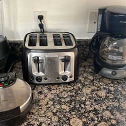 Kitchen Appliances 