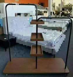 Coat hanger，$38