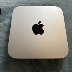 Apple Mac Mini (Late 2014) - 8GB RAM, macOS Monterey + Mount