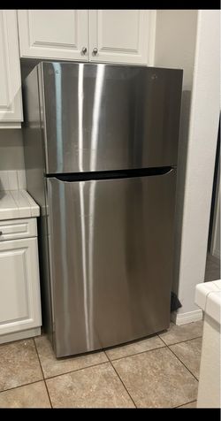 LG Brand / 1 years old / Moving / 33” wide x 31”Deep x 67” Tall / Like New