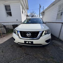 2017 Nissan Pathfinder