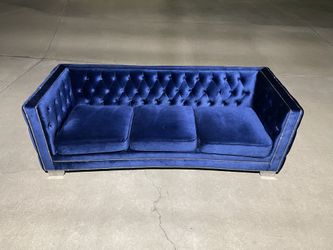 *Free Delivery* Modern Tufted Velvet Couch Sofa