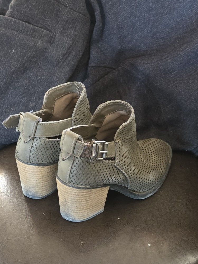 Size 7