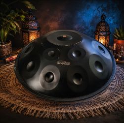 🔥 SingoFire 22 Inch 10 Note Handpan Drum Meditation Yoga Sound Healing Music Instrument Hand Pan 👀

Condition: Overall great pre-owned condition.