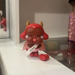 Cry Baby Pop Mart