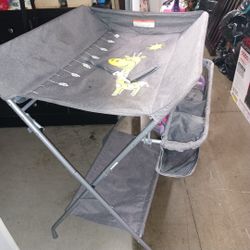 Foldable Changing Station 
