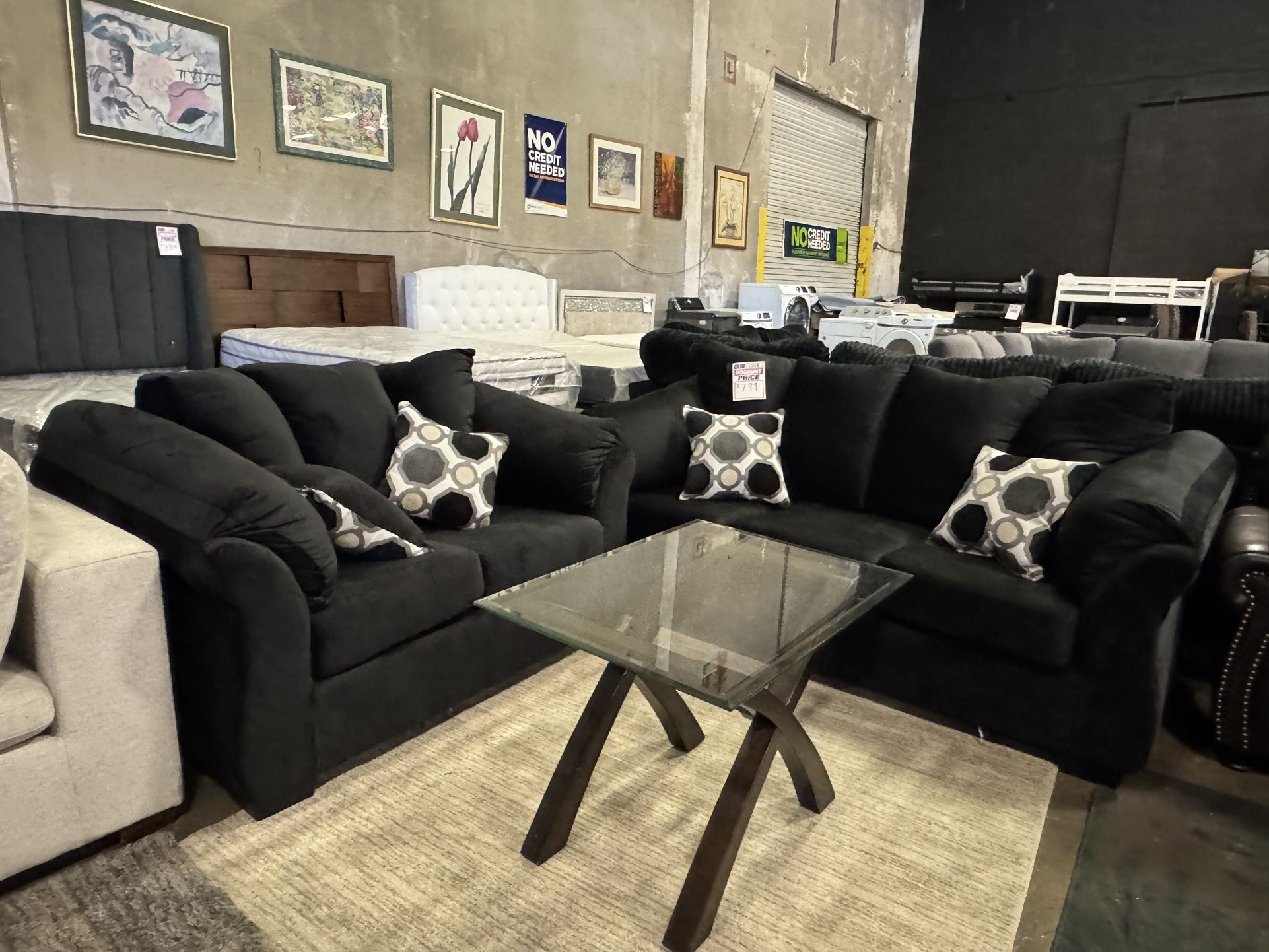 Sofa & Loveseat Fabric Or Leather. 🚚WE DELIVER🚚
