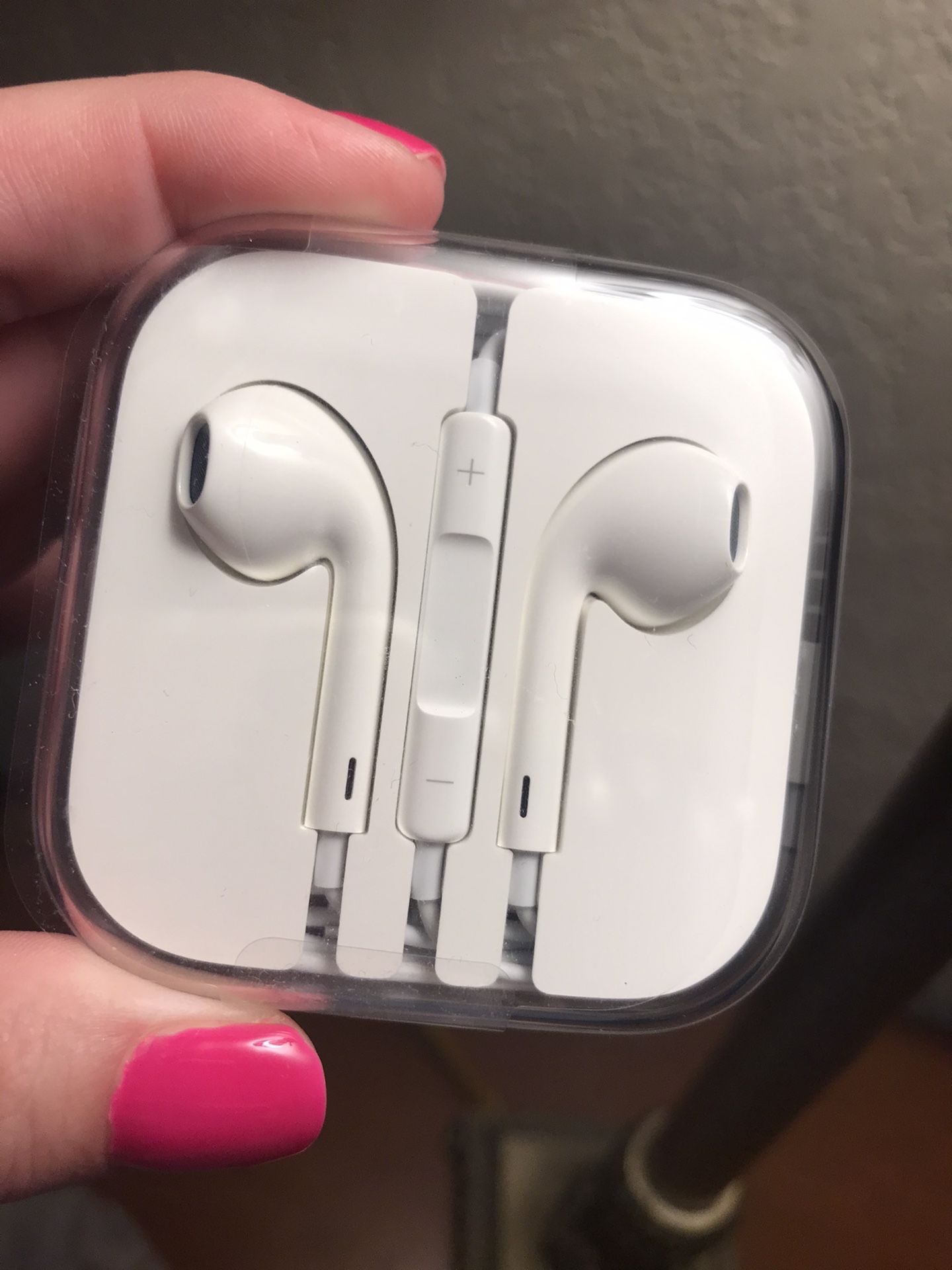 Apple Ear Phones