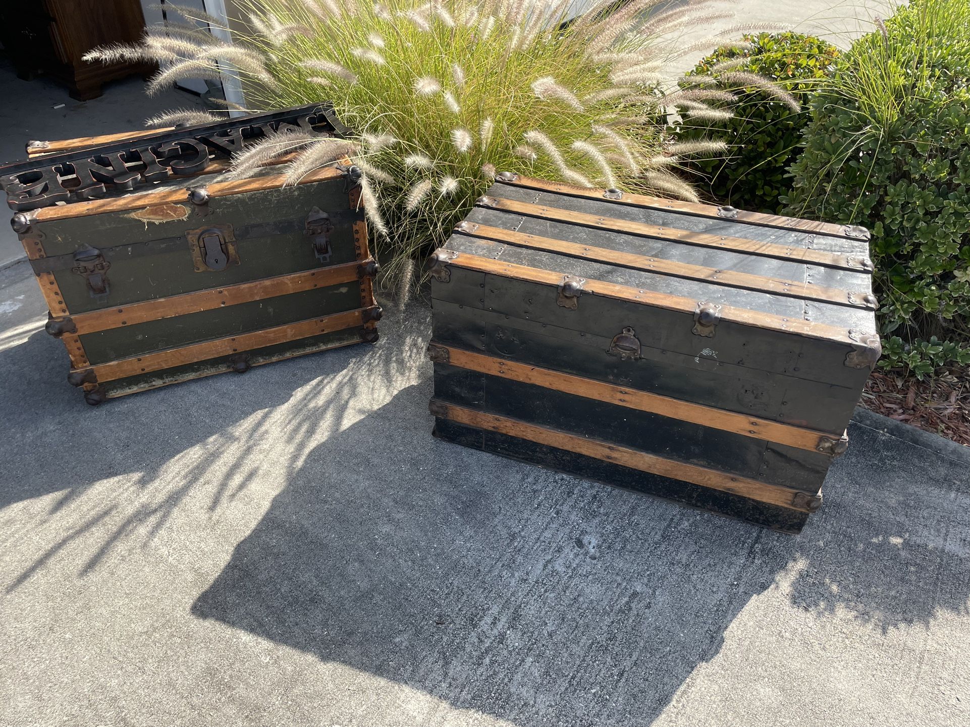 Vintage Sea Trunks Chest
