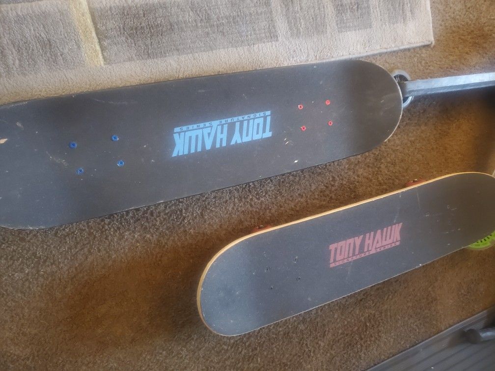 Skateboard