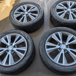 2013 20" Dodge Durango Wheels / Rims / Tires