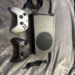 Xbox S Bundle