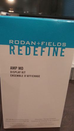 New Rodan+Fields AMP MD exfoliating roller and cleansing + storage container