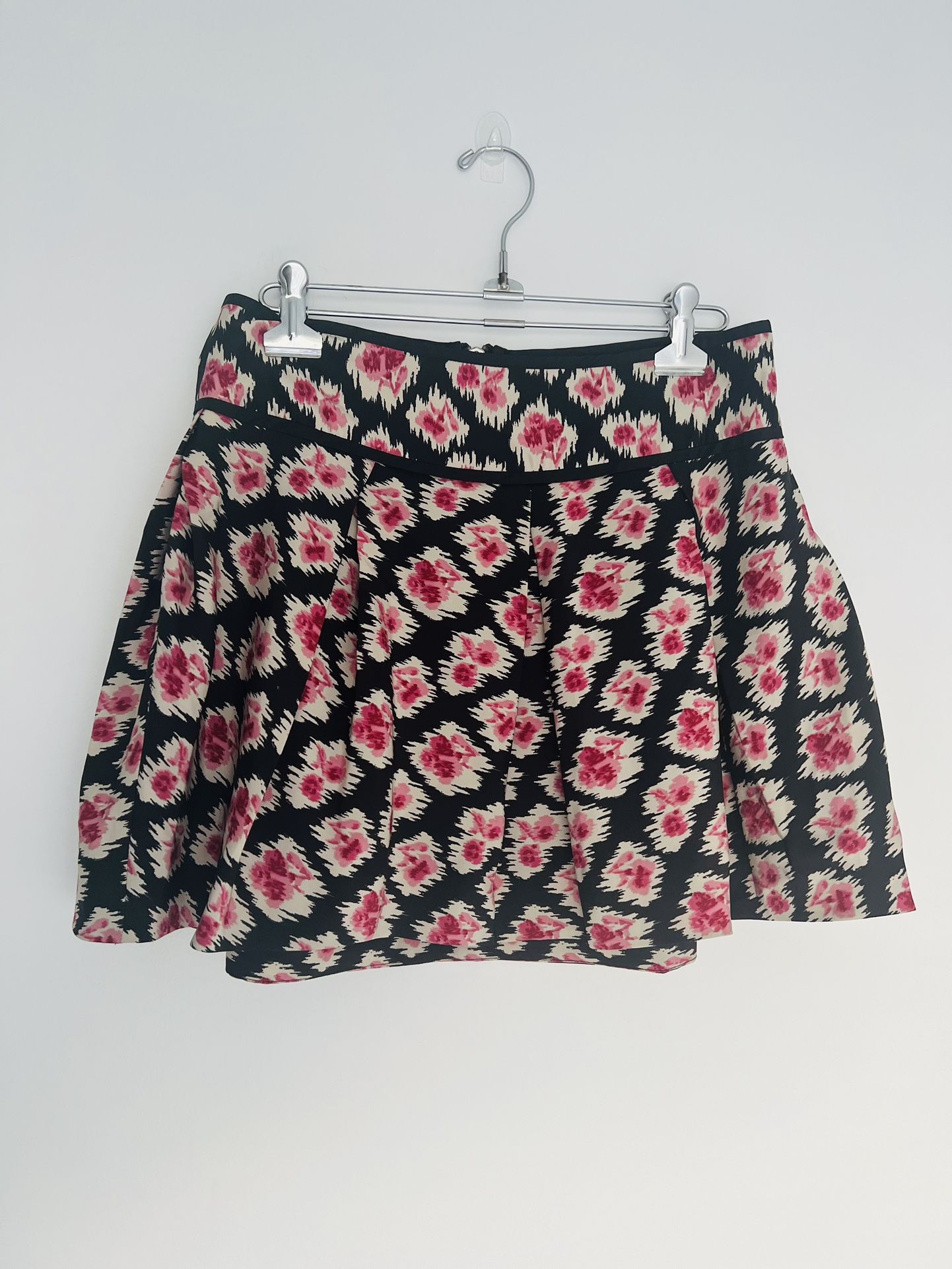 Juicy Couture 100% Silk Mini Pleated Skirt