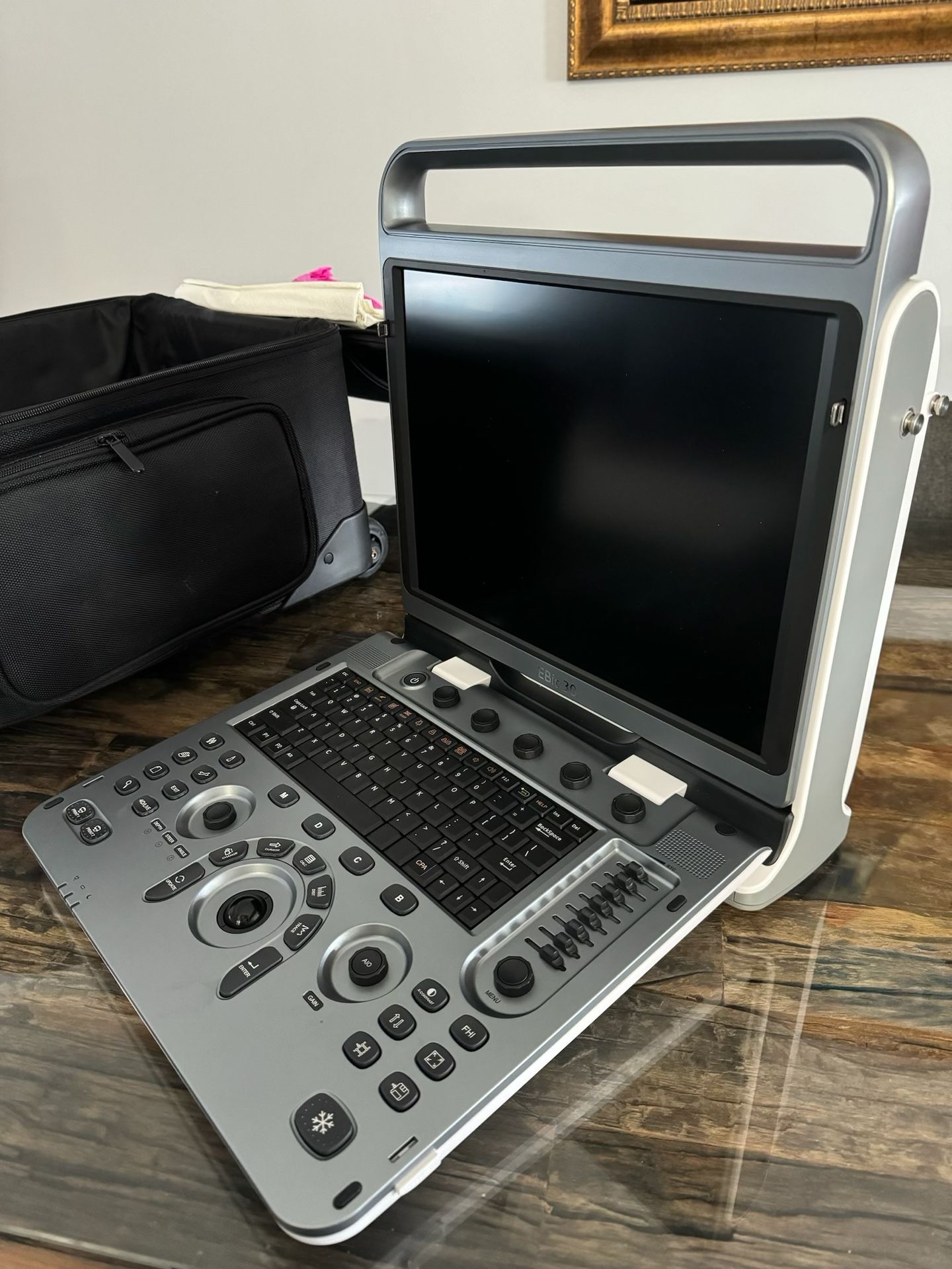 Chison eBit30 Color Doppler Ultrasound 3D 4D With Probe