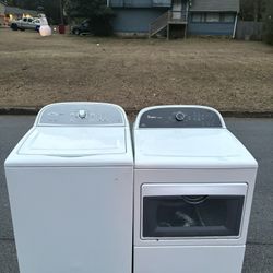 Whirlpool Electric Washer and Dryer Set