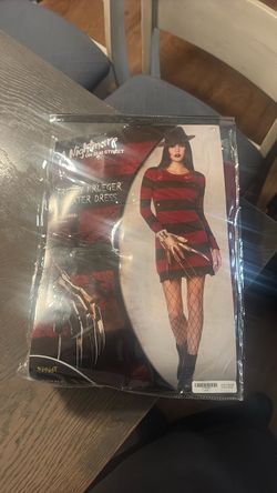Spirit Halloween