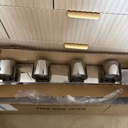 Modern 4-Light Bathroom Vanity Light – Chrome Finish