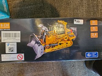 9-Channel RC Alloy Bulldozer Toy
