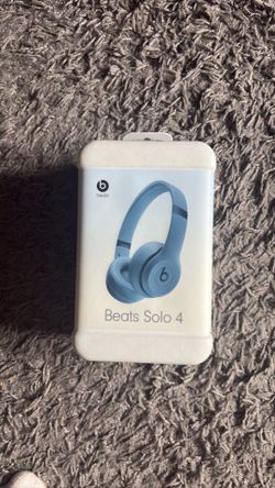 Beats Solo 4