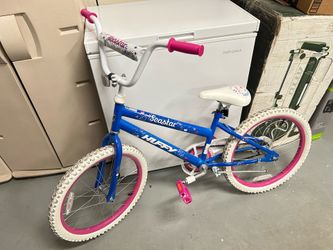 Huffy 20” Rock It Kids Bike Blue / Pink