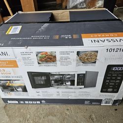 Microwave Brand New Never Used 