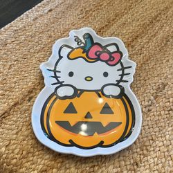 Hello Kitty Halloween Pumpkin Plate