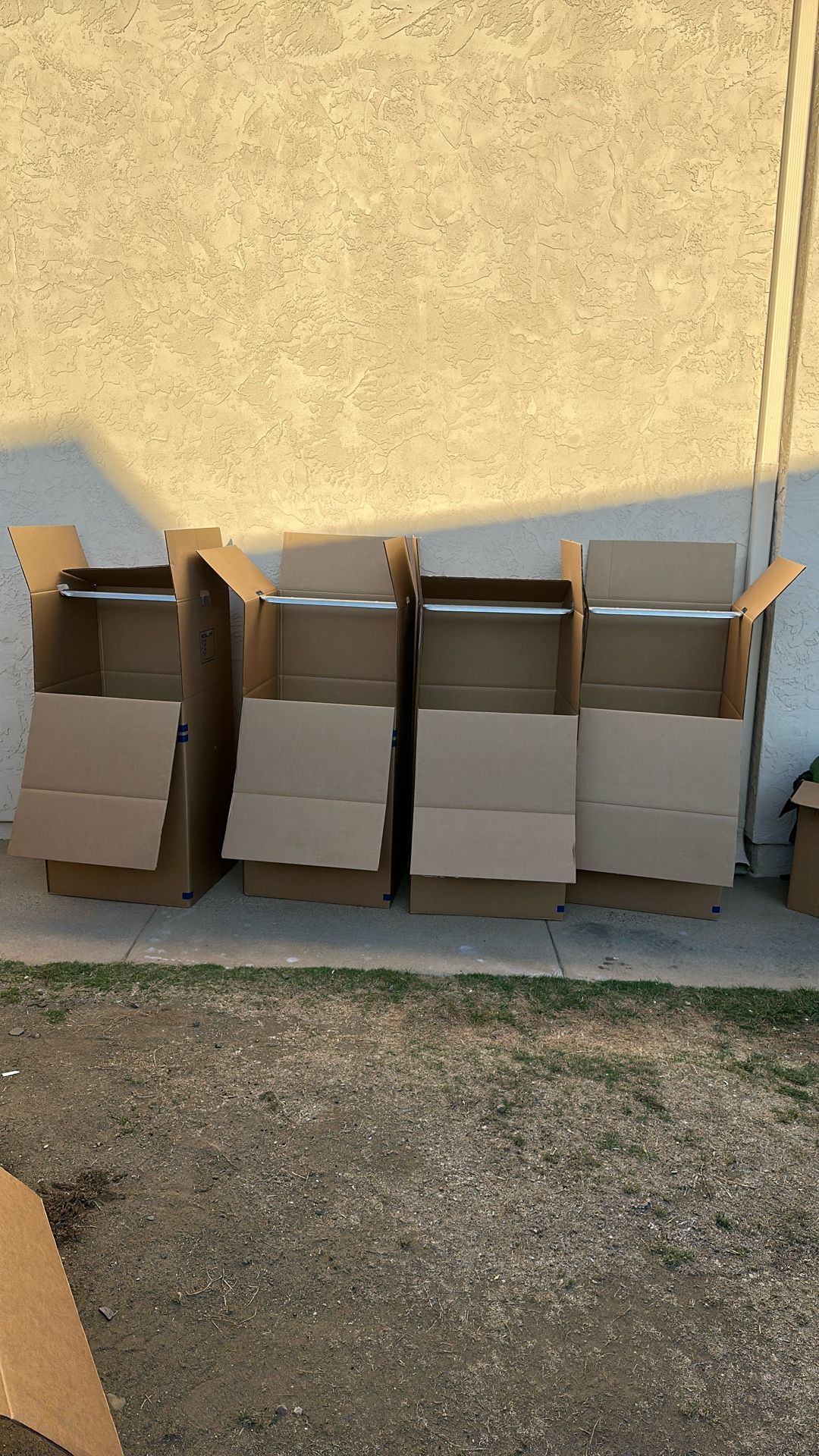 Free Wardrobe Boxes β Great for Moving Clothes (7 Total)
