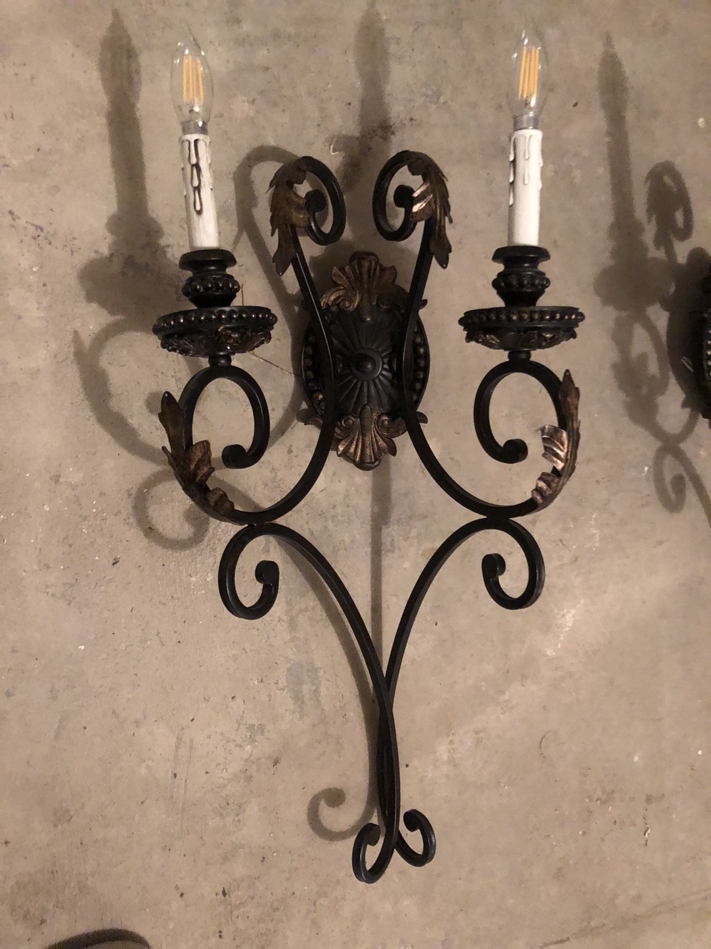 Wall Lights 