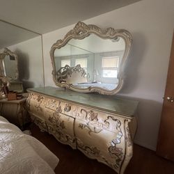 Vintage Italian Rococo/Baroque Bedroom Set – Ornate Carved Dresser, Mirror, Nightstand & Headboard