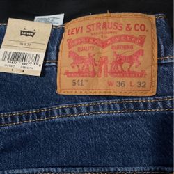 36x32 Levi’s Men’s 541 Athletic Taper Jeans