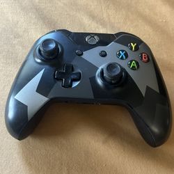 Microsoft Xbox One Special Edition Covert Forces Wireless Controller 1697-Tested