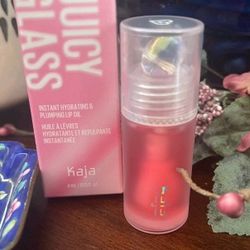 Brand New Juicy Glass Lip PLUMPING Oil ( Nordstrom)