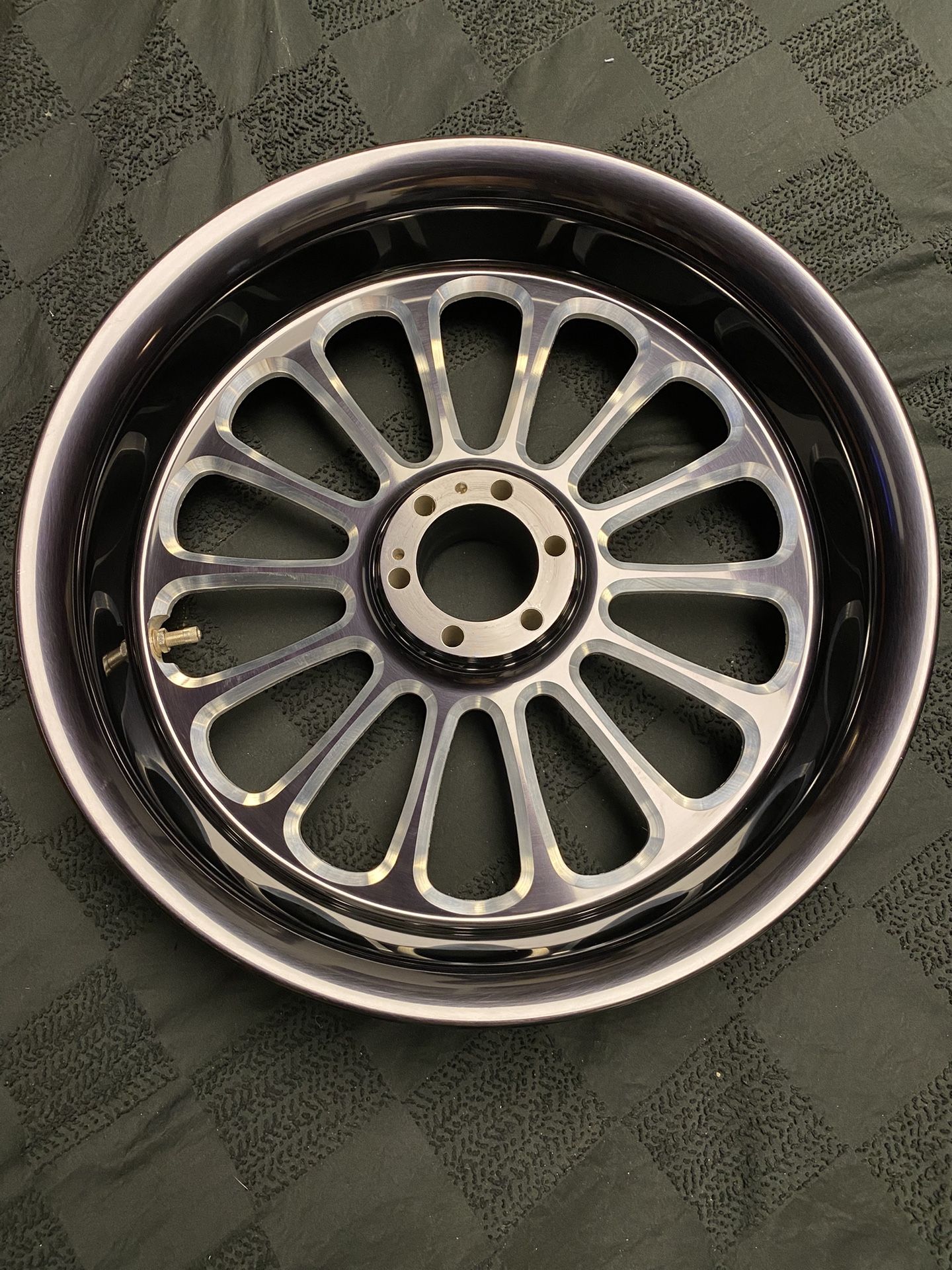 Ultima Manhattan Black Anodized rear wheel