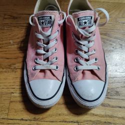 Pink Converse!  Women's 8 / Mens 6