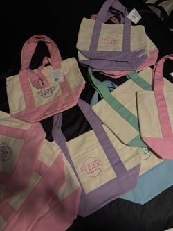 TRADER JOES TOTE BAGS