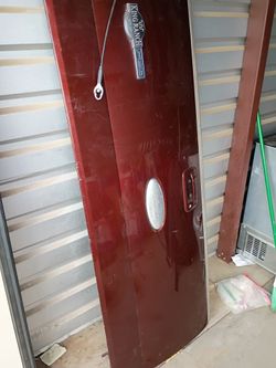 King ranch Ford F-150 tailgate has a small dents/scratch otherwise good shape 75th Ave Indian School serious buyers only please as is