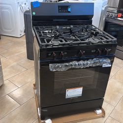 Frigidaire Gas Range With Back Splash 