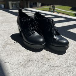 Black Chunky Boots 
