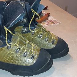 Vasque Mountaineering Boots