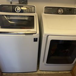 Samsung Washer And Dryer Set - Electric